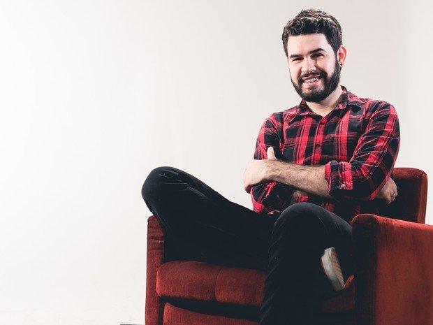 Matheus Rocha é uma das atrações da Feira do Livro de Santa Maria