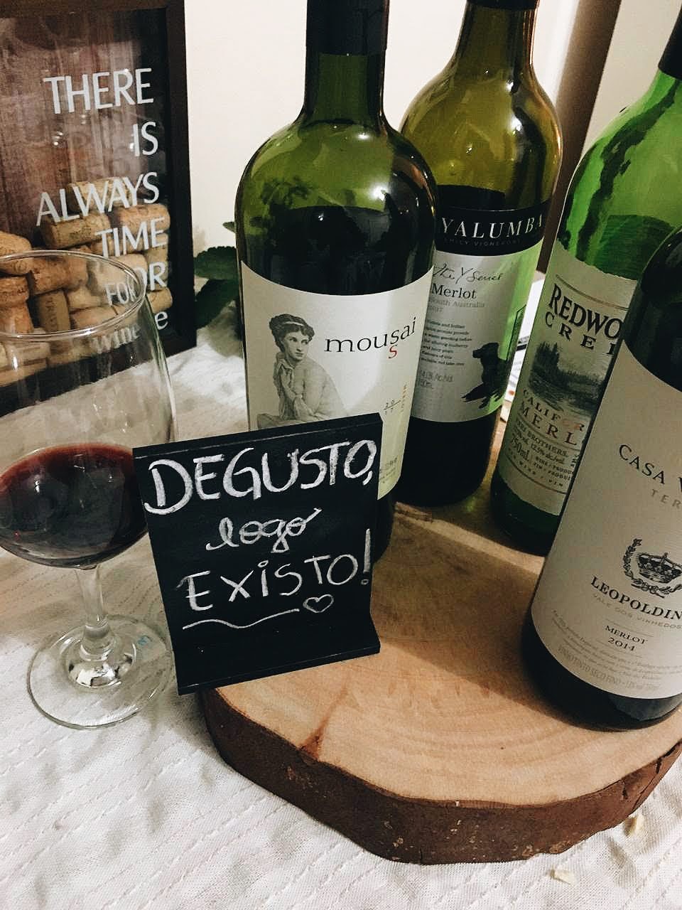 Confraria de vinhos: degusto, logo existo