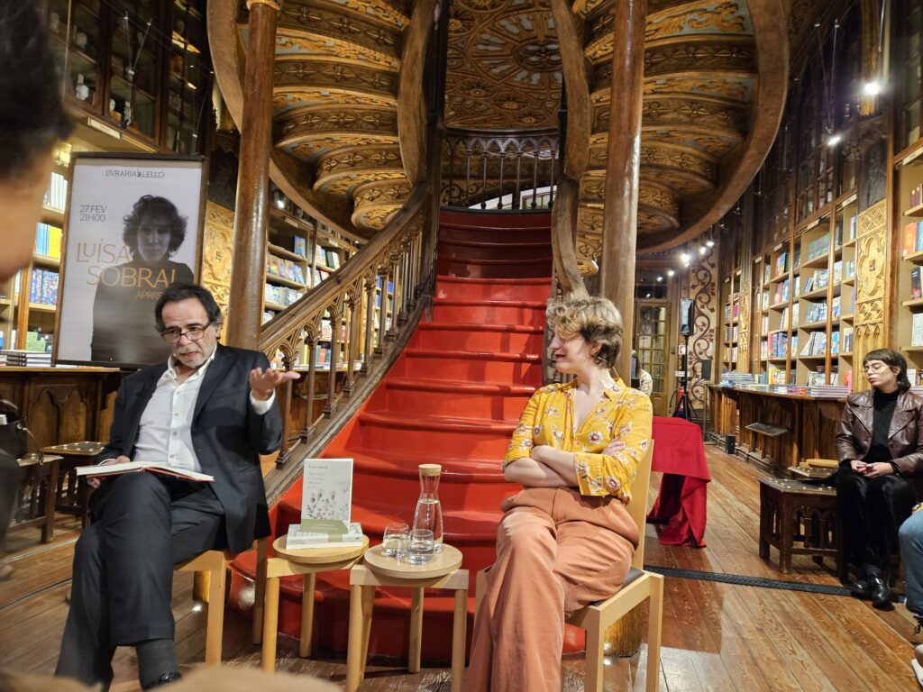 Luisa Sobral na Livraria Lello