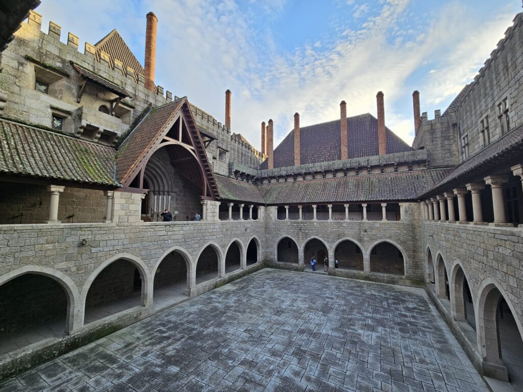  um dia em guimarães, paço dos duques
