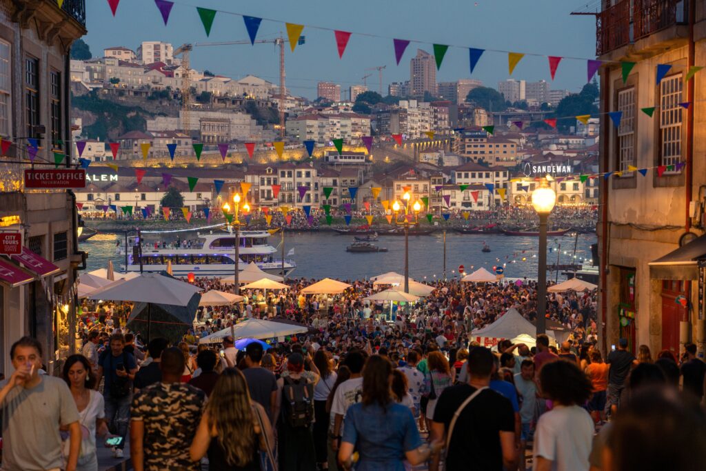 são joão no porto: vista da ribeira